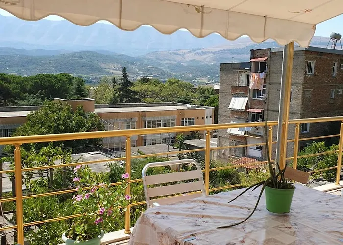 Sara Guesthouse